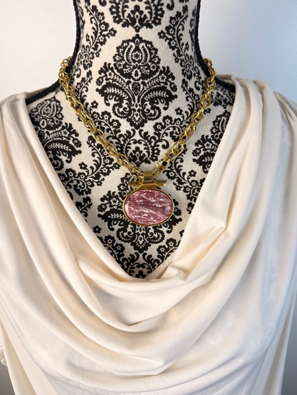 Gold Chain Necklace with Pink Pendant